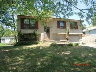 48 Carriage Dr, Union City, CT 06770 exterior