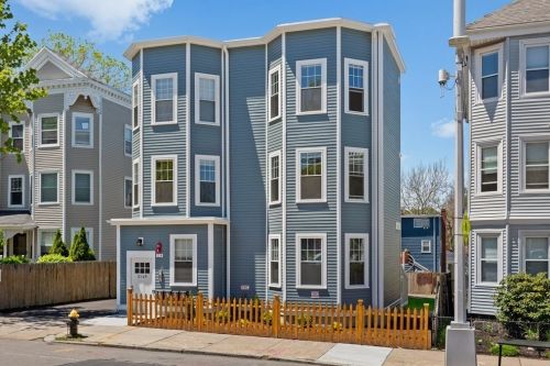 2149 Dorchester Ave, Roxbury Xing, MA 02124 exterior