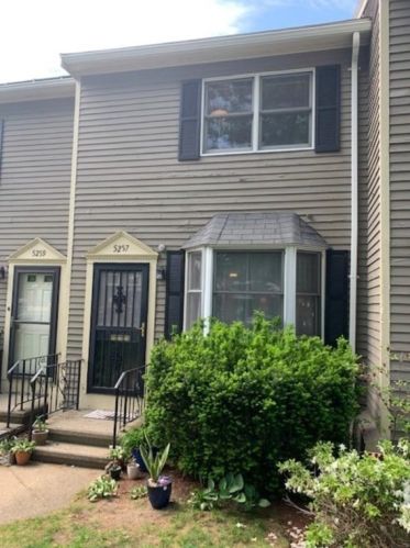 5257 Washington St, Roxbury-Xing, MA 02118 exterior
