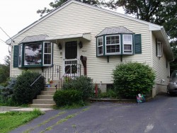 11 Indiana Ct, Newton, MA 02464 exterior