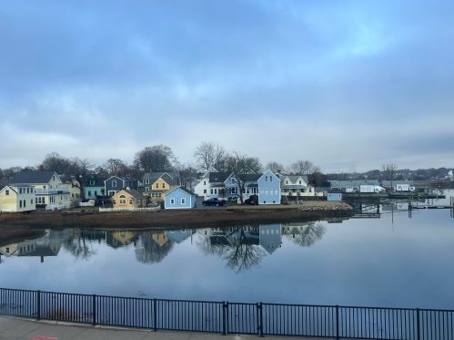 192 New Castle Ave, Portsmouth, NH 03801 exterior