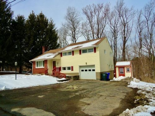 49 Felicity Ln, Torrington, CT 06790 exterior