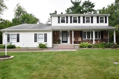 24 Rawson Hill Dr, Shrewsbury, MA 01545 exterior