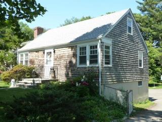245 Strawberry Hill Ave, Norwalk, CT 06851 exterior