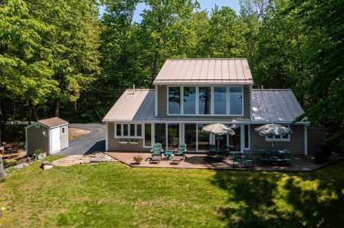 82 Pauli Point Rd, Freedom, NH 03836 exterior