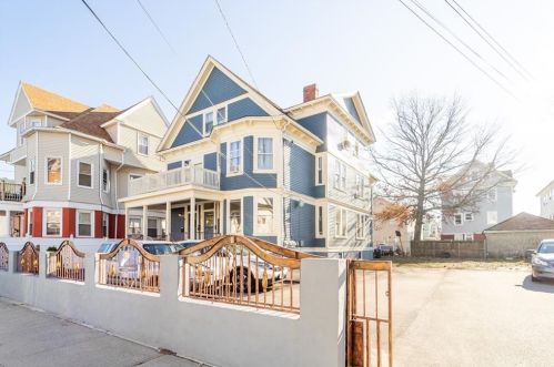 10 Marlborough Ave, Providence, RI 02907 exterior