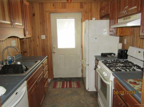 28 Water St, Medford, ME 04463 exterior