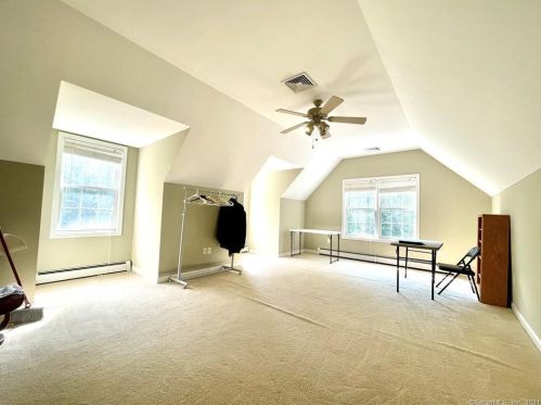 6 Winfield Way, Gales Ferry, CT 06339 exterior