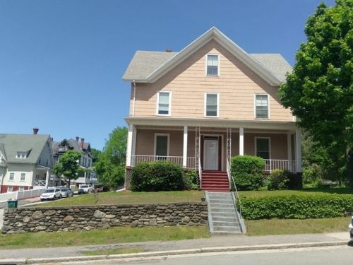 15 Catharine St, Worcester, MA 01605 exterior