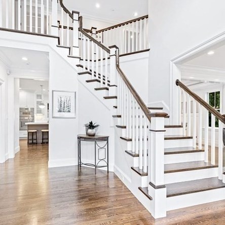 170 Hartman Rd, Newton, MA 02459 exterior