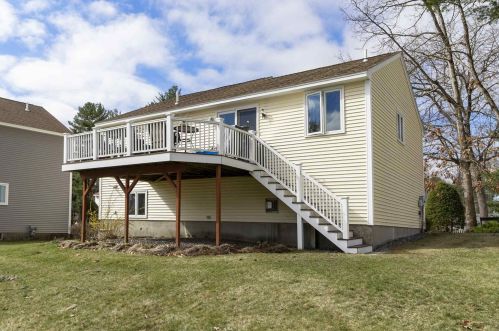 7 Fenwick St, Nashua, NH 03063 exterior