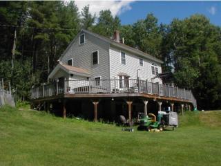 541 Farms Rd, Orange, NH 03741 exterior