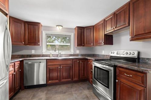 26 Blanche Ave, Cumberland, RI 02864 exterior
