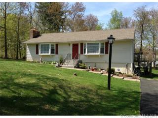 216 Lynnrich Dr, Litchfield, CT 06787 exterior