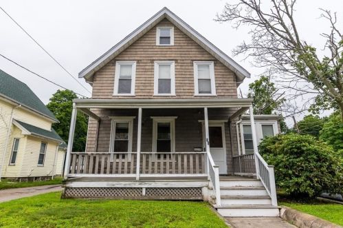 58 Austin St, Roxbury-Xing, MA 02136 exterior