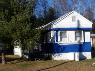 44 Sunset Cir, Campton, NH 03223 exterior