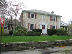 6 Crescent Ave, Newton, MA 02459 exterior