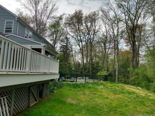 54 Ridgecrest Rd, Stamford, CT 06903 exterior