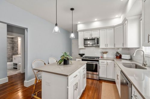 103 Dix St, Roxbury-Xing, MA 02122 exterior
