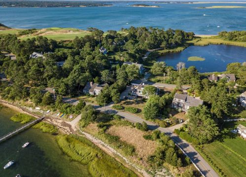 48 Strong Island Rd, Chatham, MA 02633 exterior