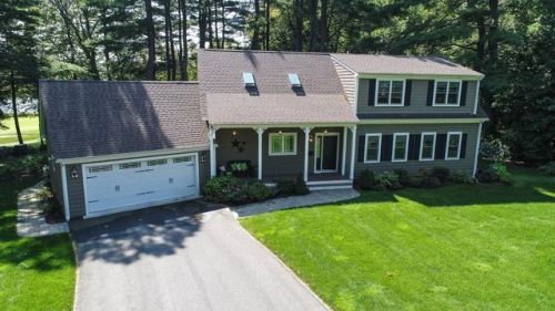 45 Woodside Dr, Milton, MA 02186 exterior