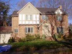 17 Bruce Ln, Newton, MA 02458 exterior