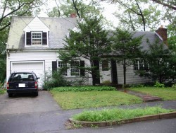 104 Roundwood Rd, Newton, MA 02464 exterior