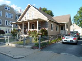 187 4Th Ave, Woonsocket, RI 02895 exterior