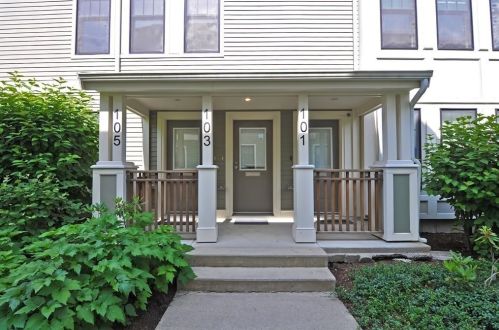 103 Crowninshield Rd, Brookline, MA 02446 exterior
