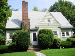 111 Parker Ave, Newton, MA 02461 exterior