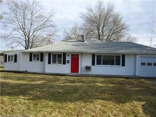 129 Barnard Dr, Hartford, CT 06111 exterior