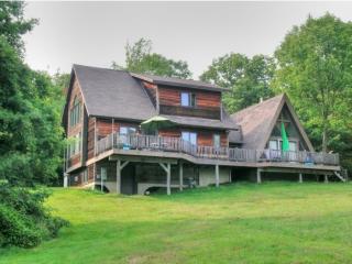 295 Bradley Ln, Williston, VT 05495 exterior