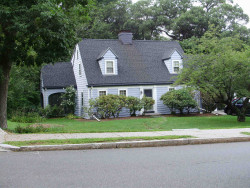 273 Dedham St, Newton, MA 02461 exterior