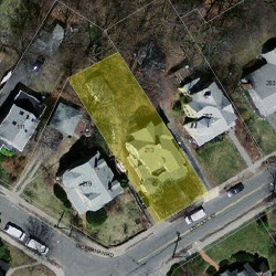 213 Lincoln St, Newton, MA 02461 aerial view