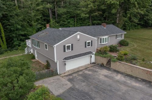 113 Pepperell Rd, Hollis, NH 03049 exterior