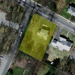 283 Woodland Rd, Newton, MA 02466 aerial view