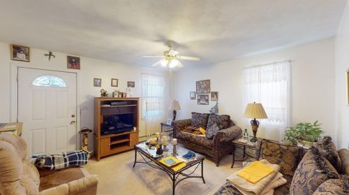 18 Wyatt St, Providence, RI 02905 exterior