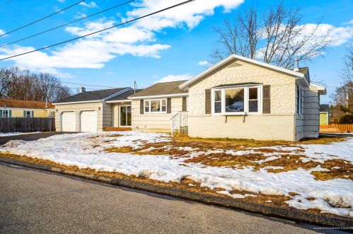 19 Evanthia Dr, Biddeford, ME 04005 exterior