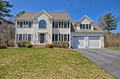 49 Alanita Dr, Taunton, MA 02780 exterior