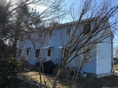 25 Talbot Ave, Moosup, CT 06354 exterior
