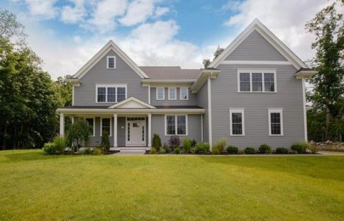 59 Parsons Ave, Lynnfield, MA 01940 exterior