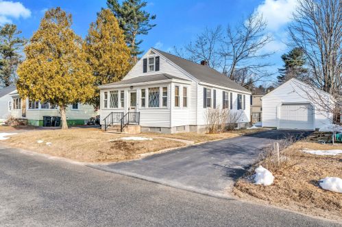 36 Old Salt Rd, Old Orchard Beach, ME 04064 exterior