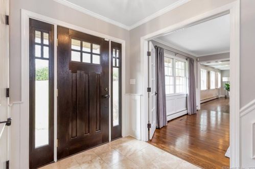 55 Rock Rimmon Dr, Stamford, CT 06903 exterior
