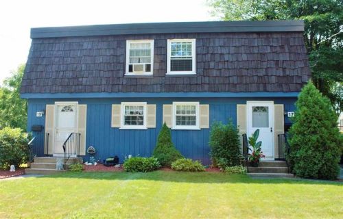 17 Gingras Dr, Nashua, NH 03060 exterior