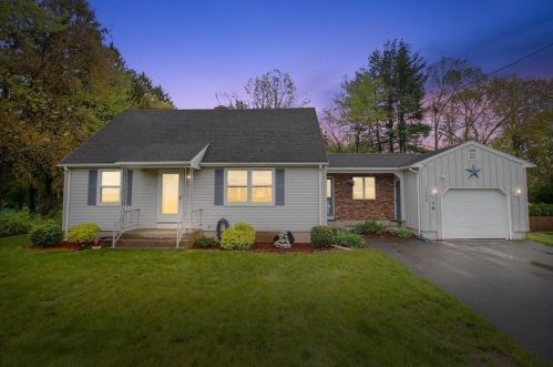 1303 Suffield St, Agawam, MA 01001 exterior