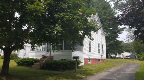 65 Oakland St, Waterville, ME 04901 exterior