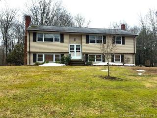 70 Oakwood Dr, Coventry, CT 06238 exterior