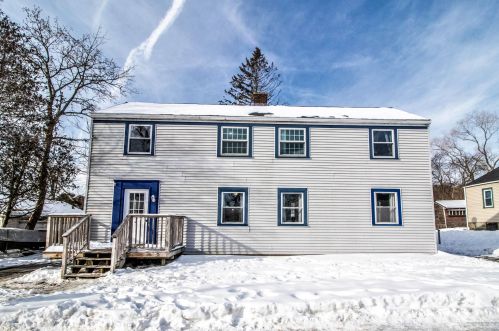 6 Noble Ave, Bath, ME 04530 exterior