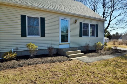 5 Hawthorne Rd, Plum Island, MA 01950 exterior