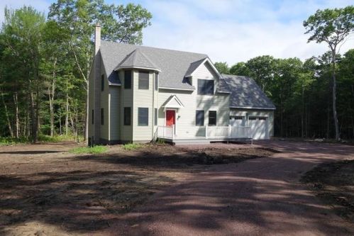 341 Chestnut Hill Rd, Montague, MA 01351 exterior